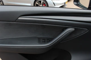 Tesla Model Y – thumbnail 34