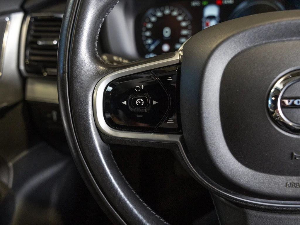 Volvo XC90 – foto 28