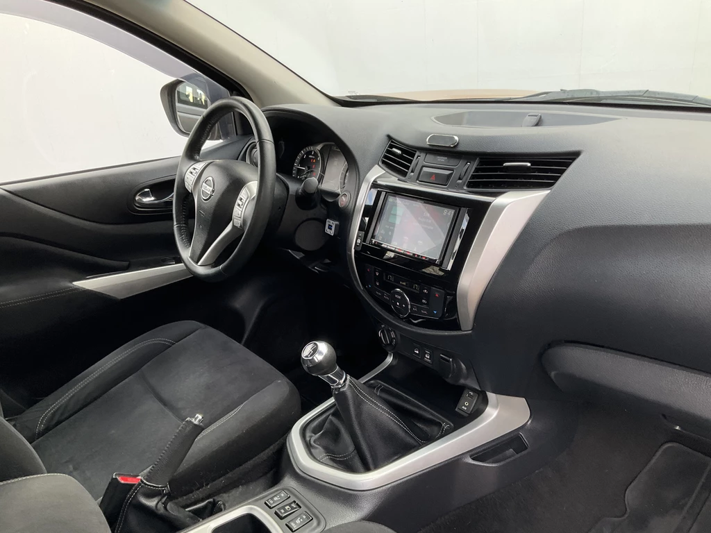 Nissan Navara – foto 12