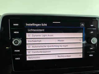 Volkswagen T-Roc – thumbnail 22