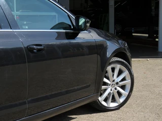 Škoda Octavia – thumbnail 5