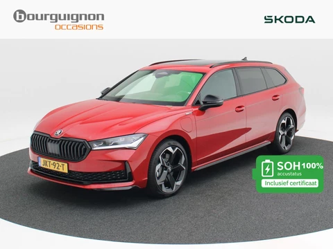 Škoda Superb Combi 1.5 TSi 204 Pk PHEV Sportline Business | Panoramadak | Trekhaak | Head-Up | 19 Inch | Stoelverwarming | Camera