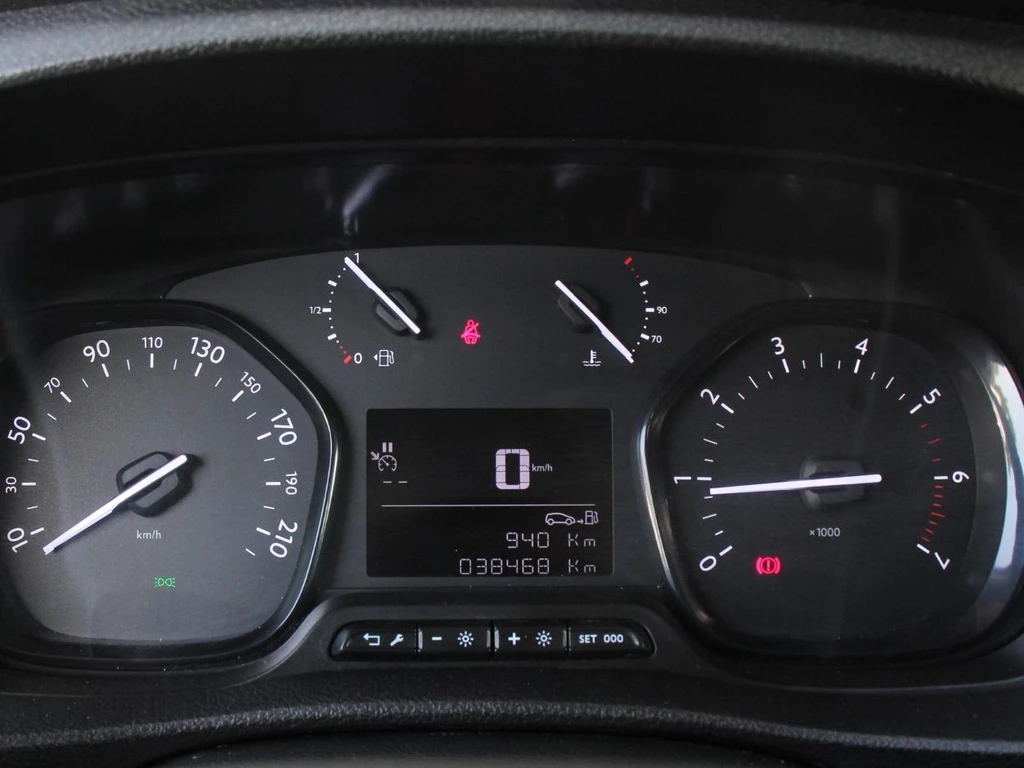 Opel Vivaro – foto 17