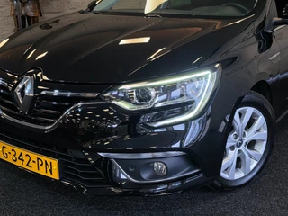 Renault Mégane Estate – thumbnail 2