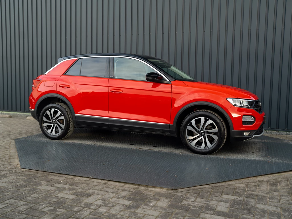 Volkswagen T-Roc – foto 13