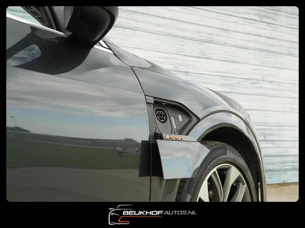 Audi e-tron – foto 22