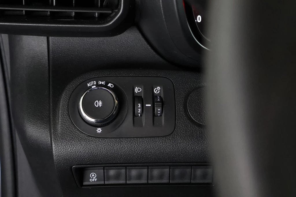 Opel Combo – foto 17