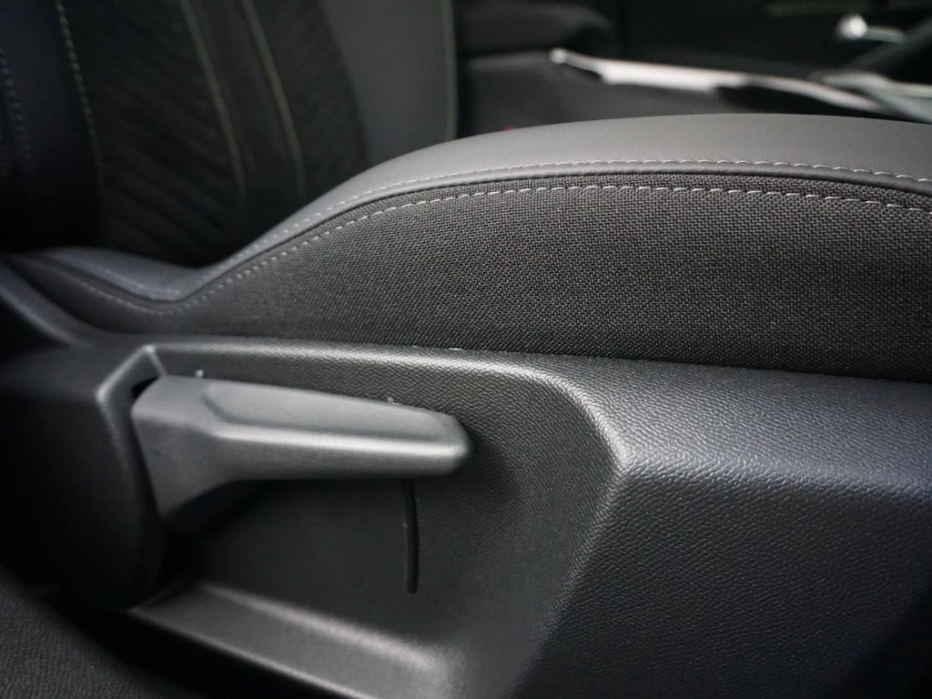 Peugeot e-2008 – foto 38