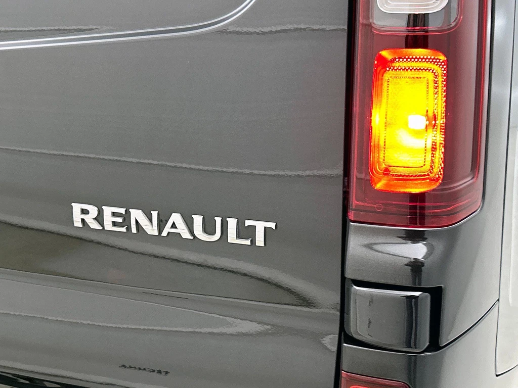 Renault Trafic – foto 12