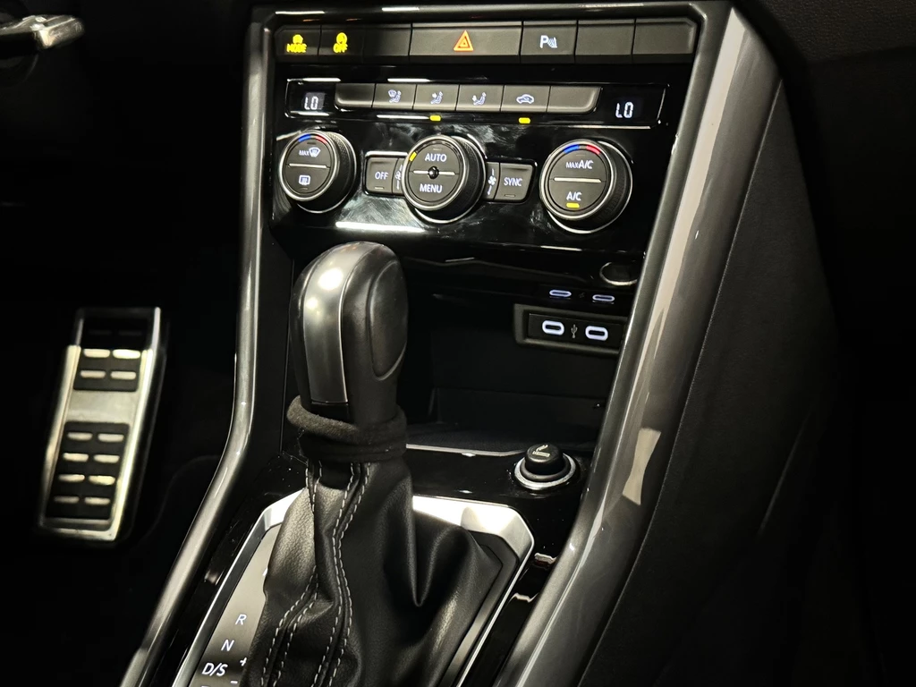 Volkswagen T-Roc – foto 21