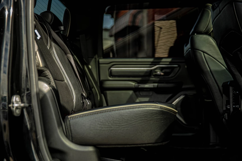 Dodge Ram 1500 – foto 11