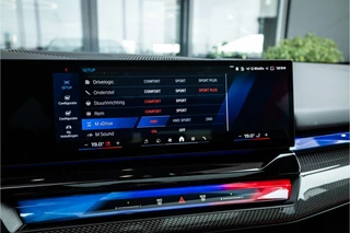 BMW M5 – thumbnail 20