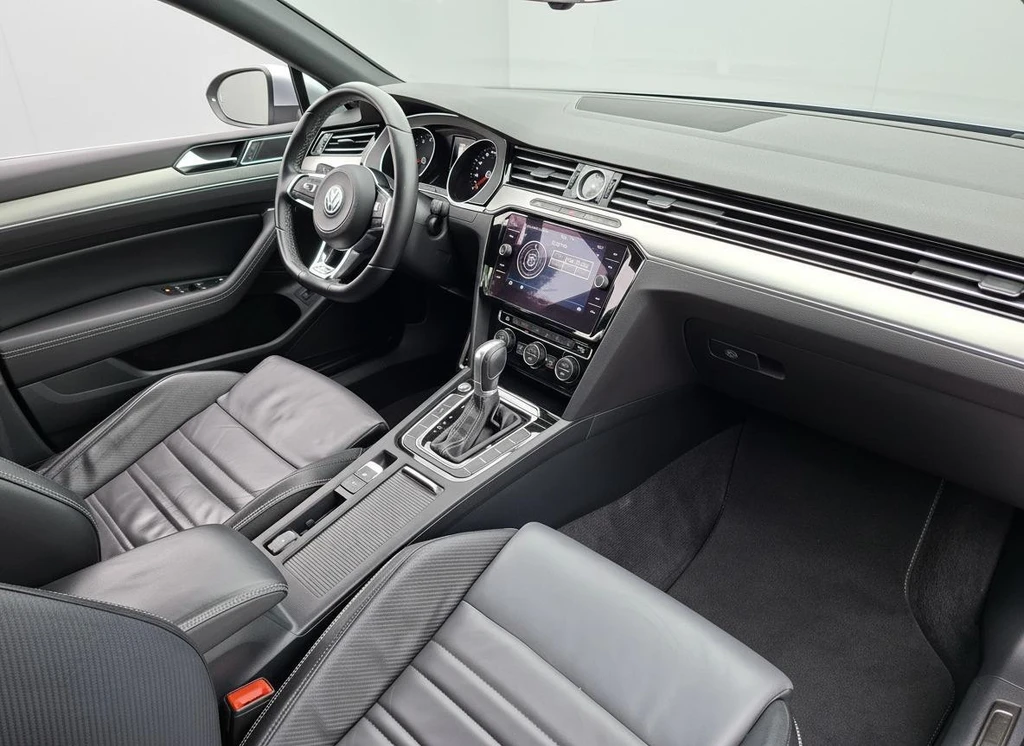 Volkswagen Passat – foto 10