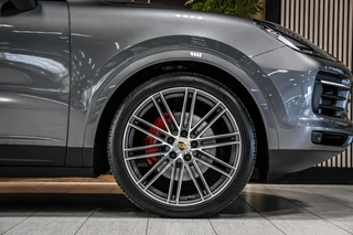 Porsche Cayenne – thumbnail 20