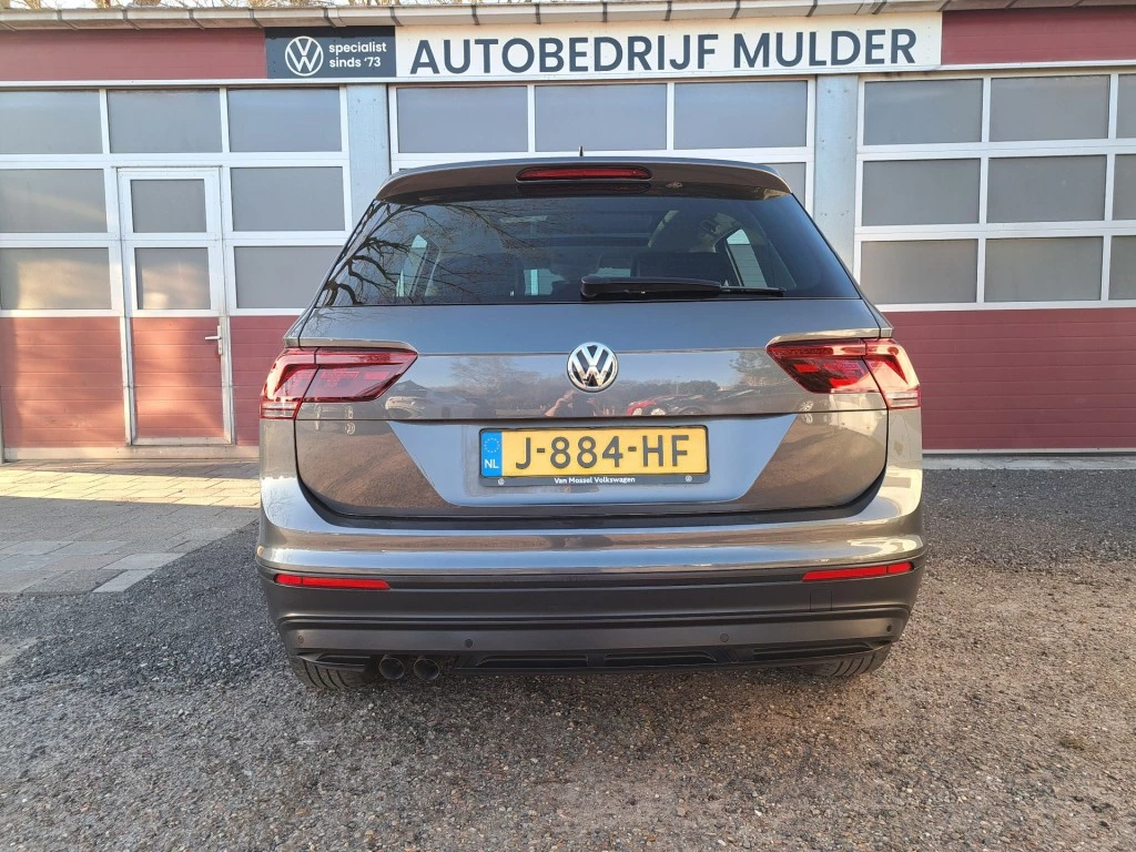 Volkswagen Tiguan – foto 2