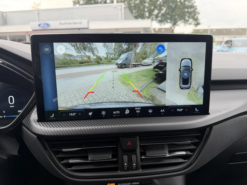 Ford Kuga – foto 18
