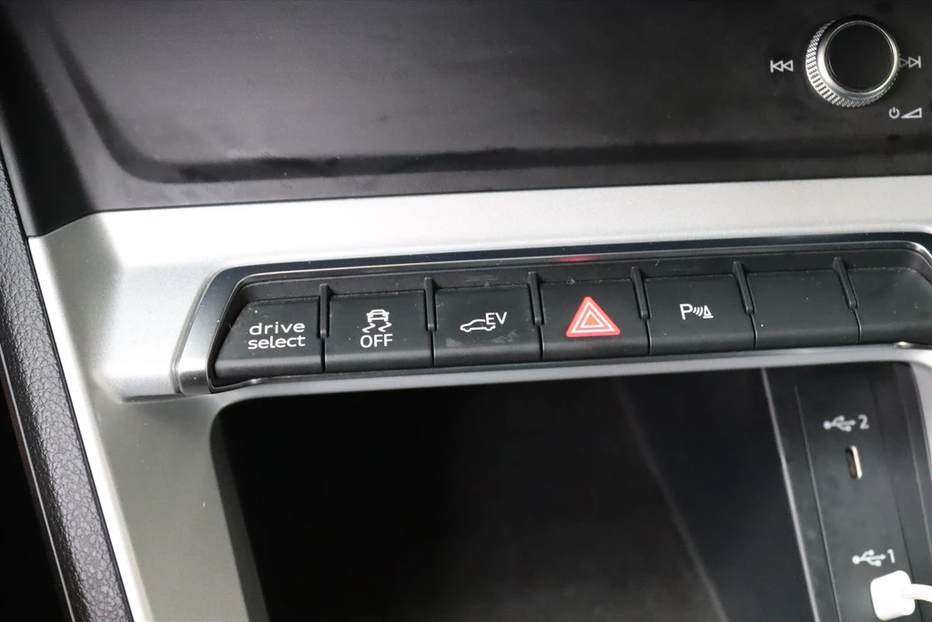 Audi Q3 – foto 34