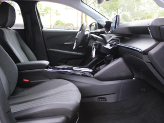 Peugeot 208 – thumbnail 9