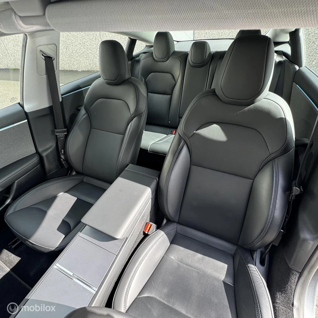 Tesla Model 3 – foto 10