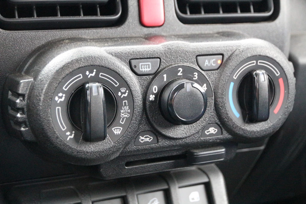 Suzuki Jimny – foto 20