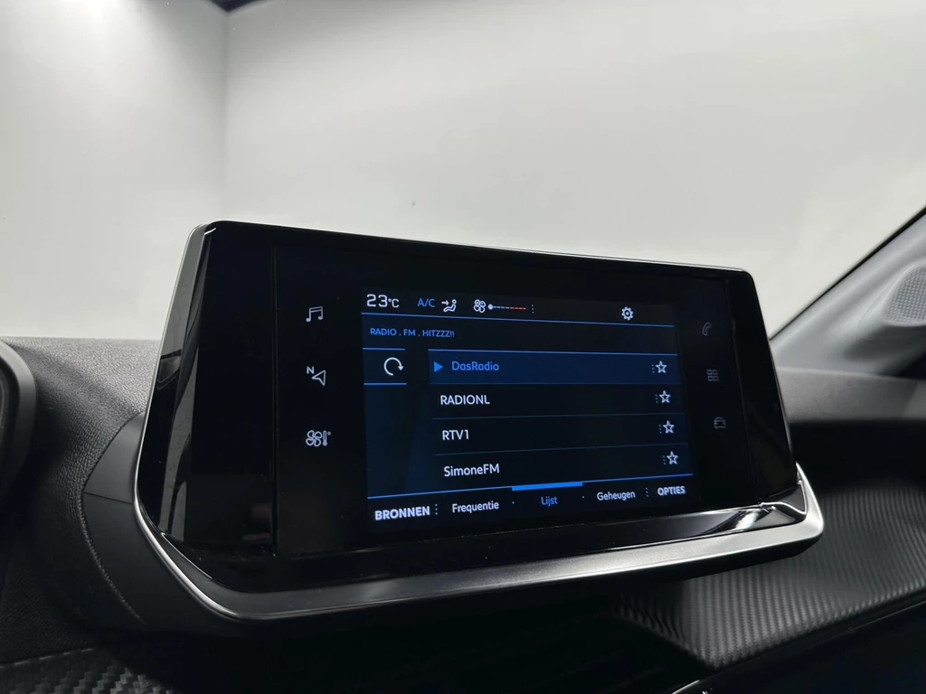 Peugeot 208 – foto 31