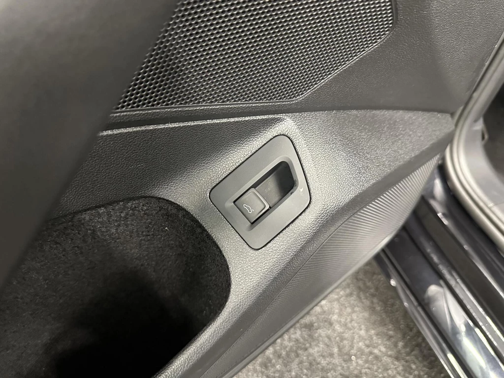 Volkswagen Passat – foto 21