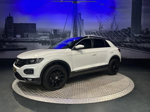 Volkswagen T-Roc 1.5 TSI Sport *Camera*Vitrual*WInterpack*Trekhaak*Keyless*