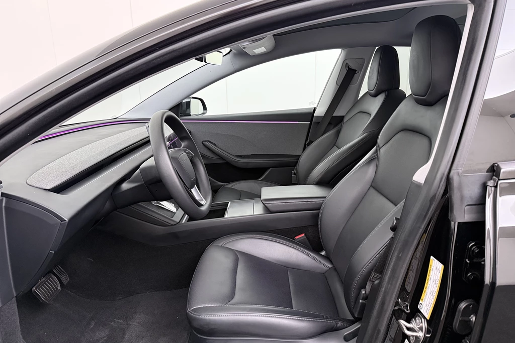 Tesla Model 3 – foto 10