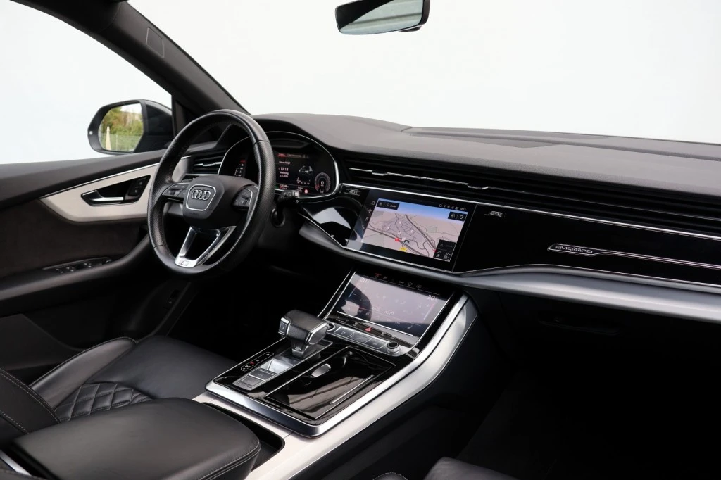 Audi Q8 – foto 10