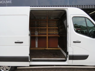 Nissan NV400 – thumbnail 23