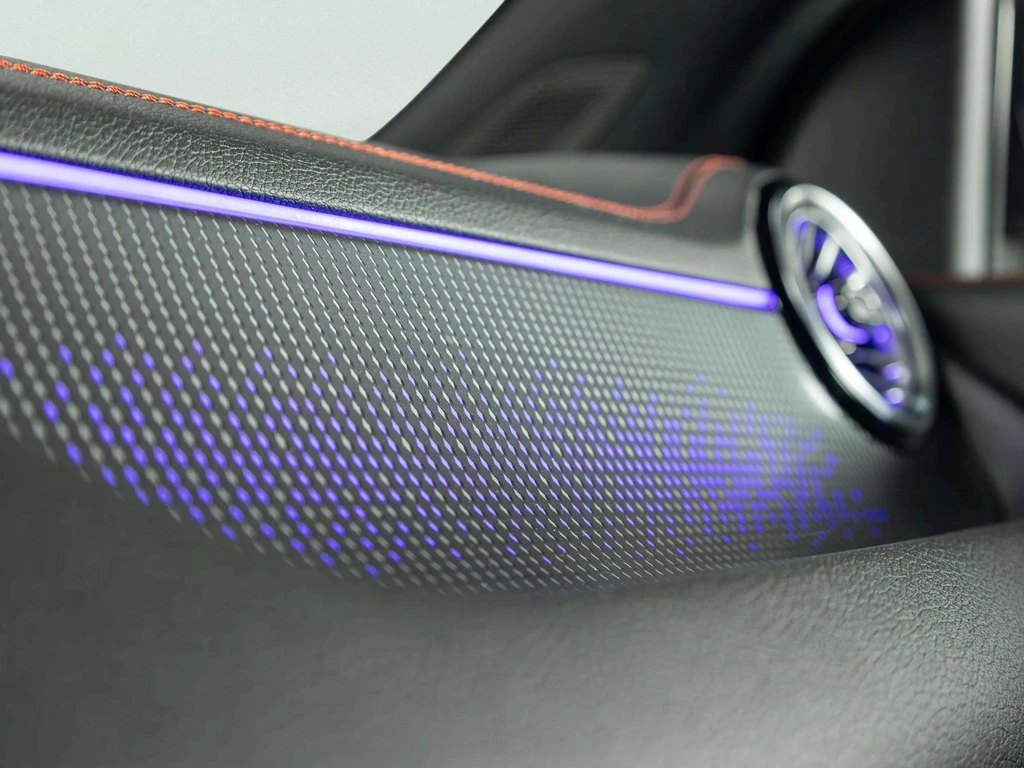 Mercedes-Benz EQA – foto 31