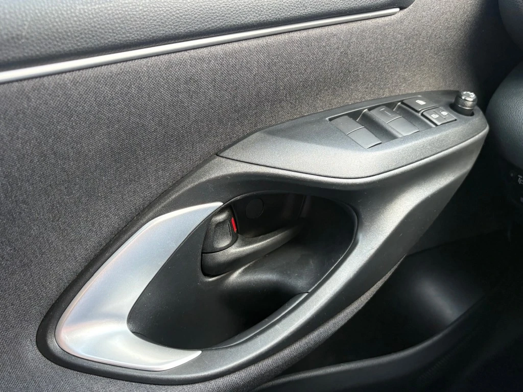 Toyota Yaris – foto 17