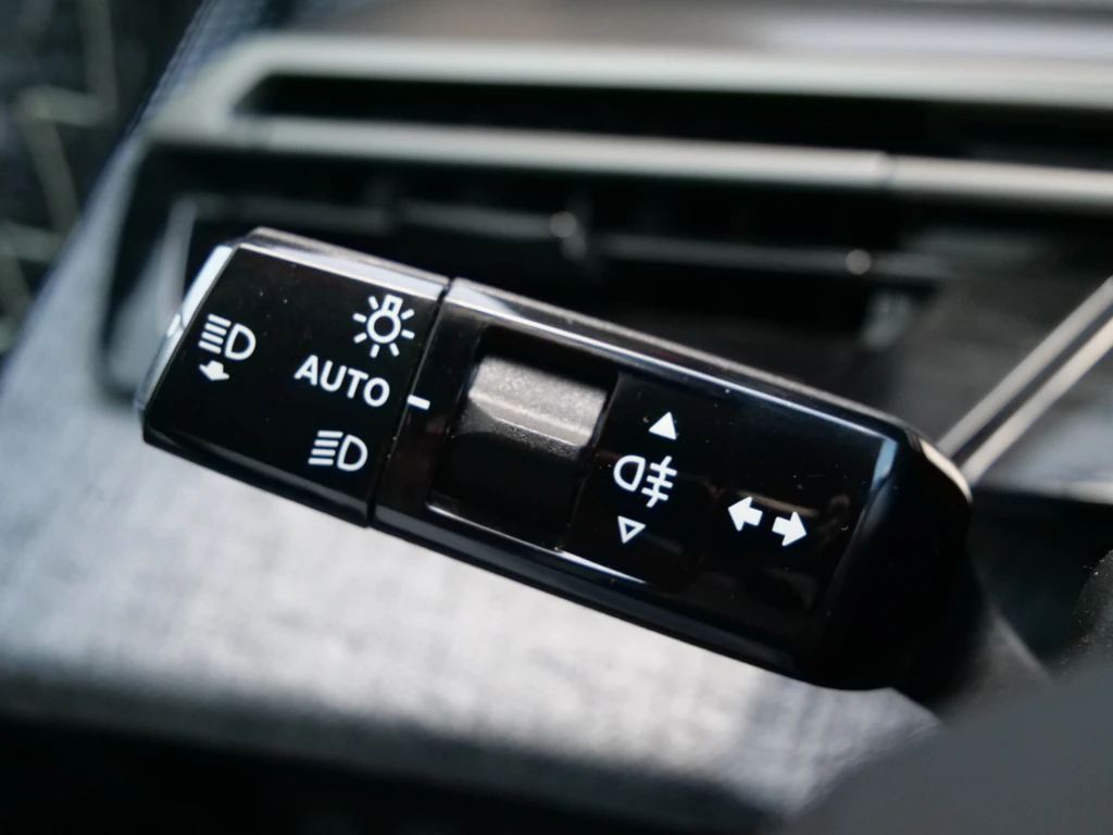 Peugeot e-3008 – foto 19