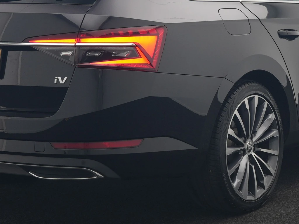 Škoda Superb – foto 16