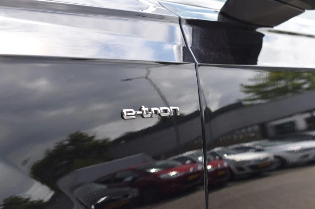 Audi Q7 – foto 11