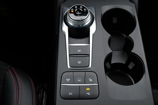 Ford Kuga – thumbnail 33