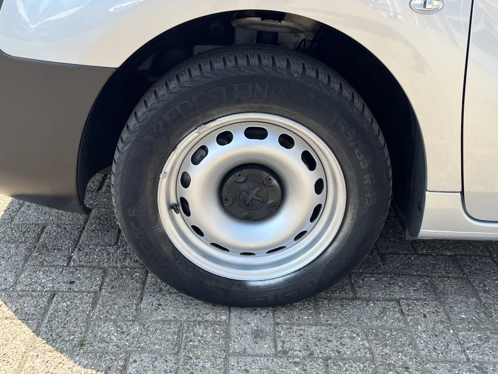 Peugeot Partner – foto 24
