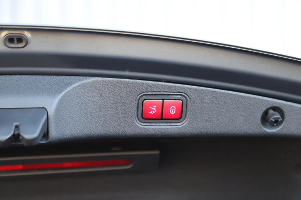 Mercedes-Benz E-Klasse – foto 39