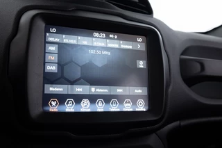 Jeep Renegade – thumbnail 16