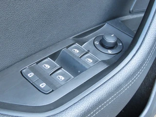 Škoda Superb – thumbnail 49
