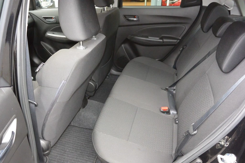 Suzuki Swift – foto 31