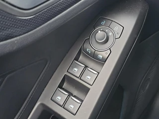 Ford Focus – thumbnail 12
