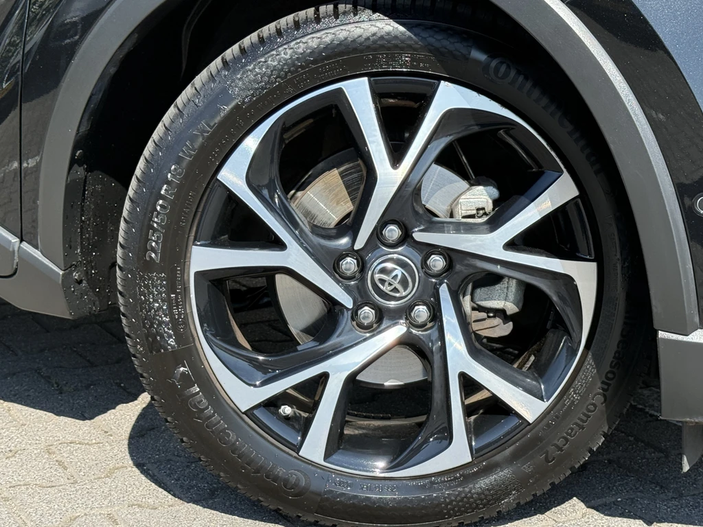 Toyota C-HR – foto 8