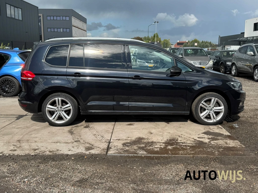 Volkswagen Touran – foto 4