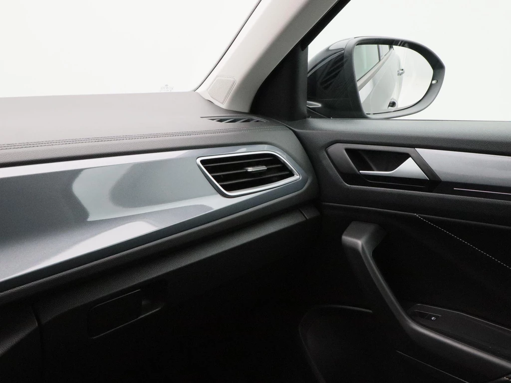 Volkswagen T-Roc – foto 28