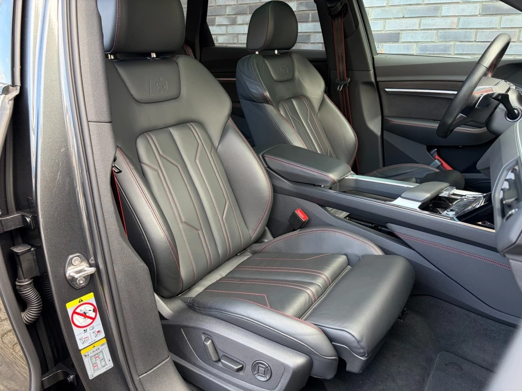 Audi Q8 e-tron – foto 16