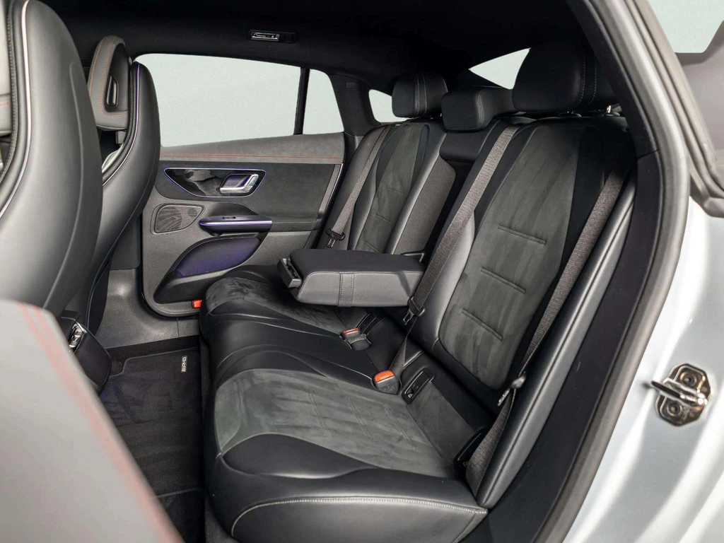 Mercedes-Benz EQE – foto 12