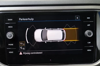 Volkswagen T-Roc – thumbnail 16