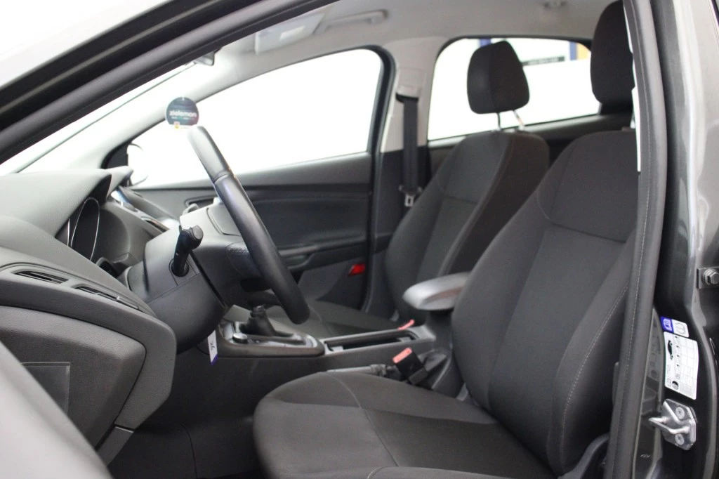 Ford Focus – foto 9