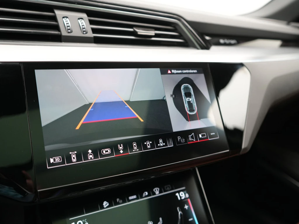 Audi Q8 e-tron – foto 26